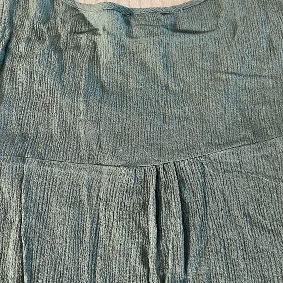 Rue 21 Green Cold Shoulder Blouse - Picture 6 of 6